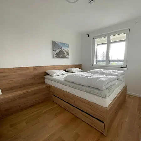 V5 Διαμέρισμα Τζαχορίνα